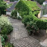 Zur Alten Schule Pitten