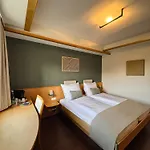 Hotel Zur Alten Schule 3*